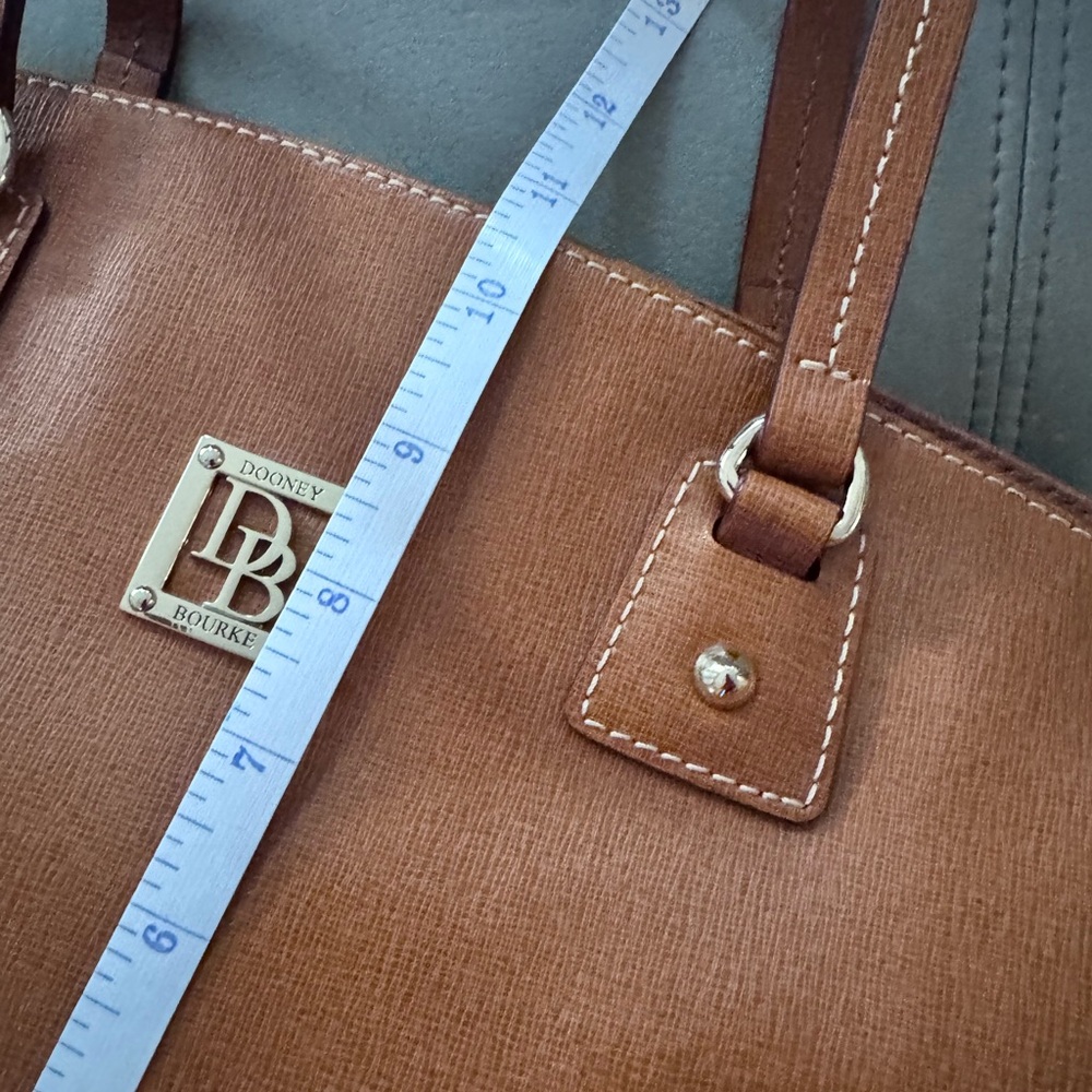 Dooney & Bourke - NWT Brown Saffiano Leather Purse - Picture 13 of 14